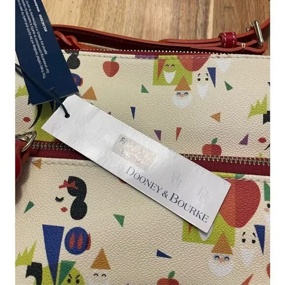 Disney Dooney & Bourke Bag - Snow White And The Seven Dwarfs - Crossbody - Picture 4 of 9